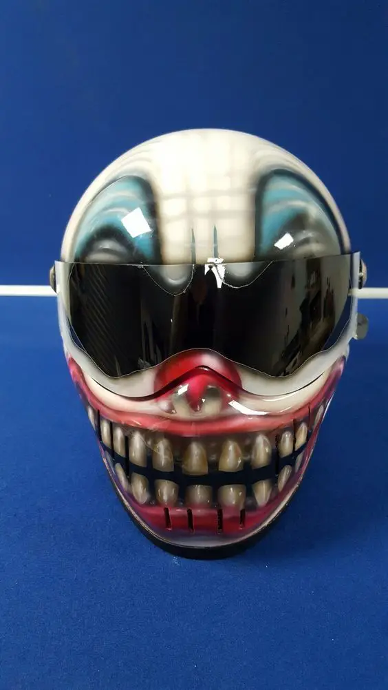 4 Best Clown Motorcycle Helmets! - Bikers Insider