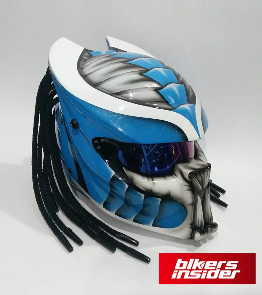 Blue pretator motocycle crash helmet-min