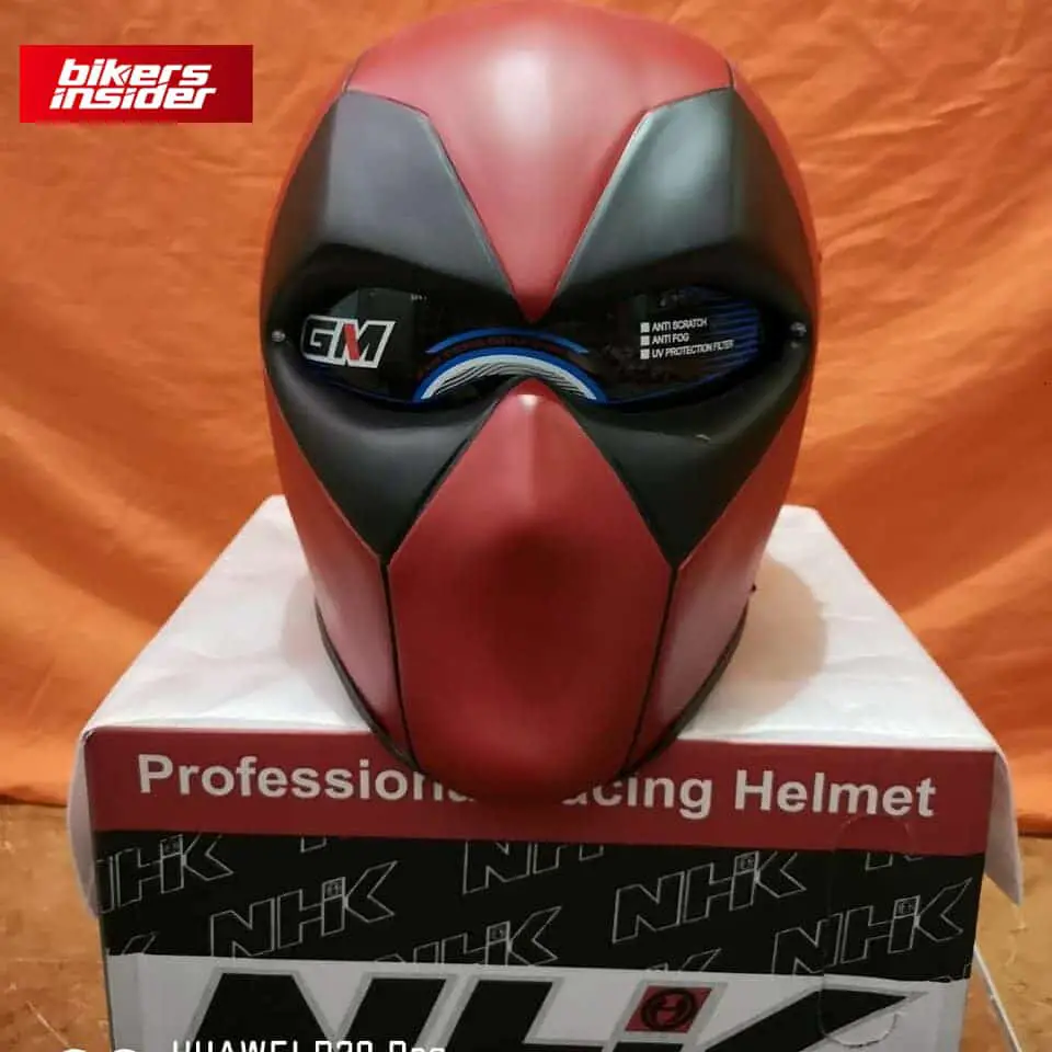 deadpool-motorcycle-helmet