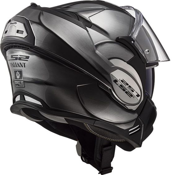 LS2 Valiant Helmet Review - Best Modular Helmet of 2021? - Bikers Insider