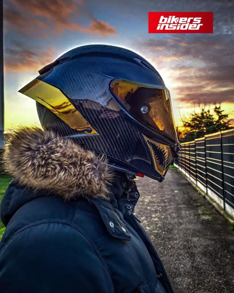 AGV-PISTA-GP-RR side use