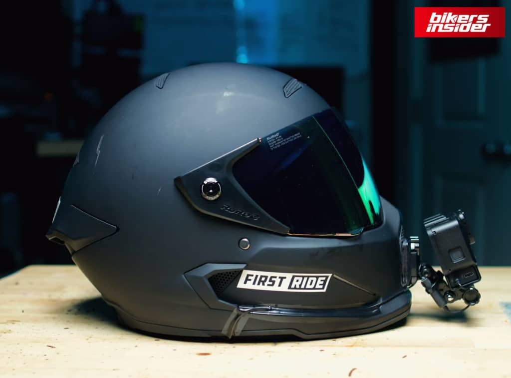 A sample helmet setup for motovlog.