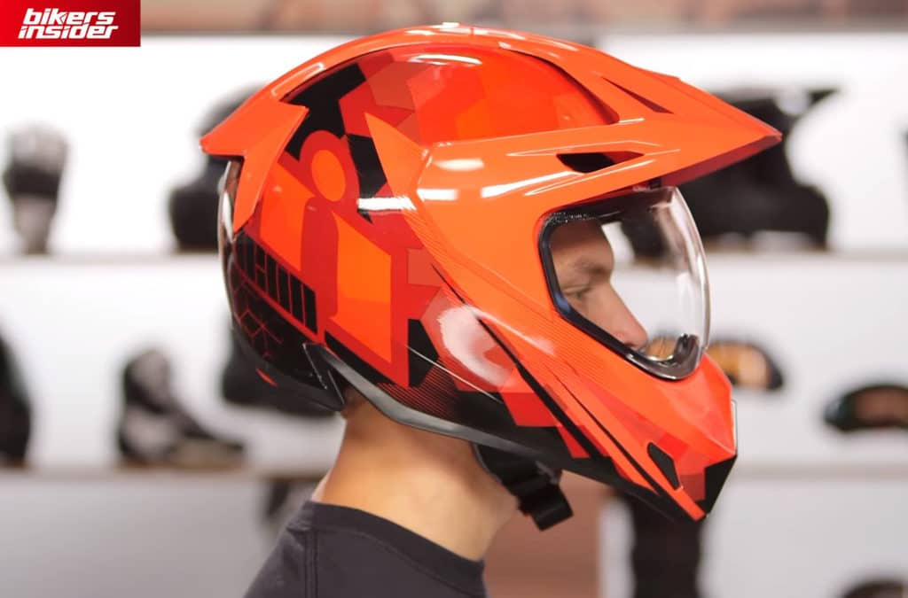 Icon Variant Pro is a well-built helmet dominated by its fiberglass shell.