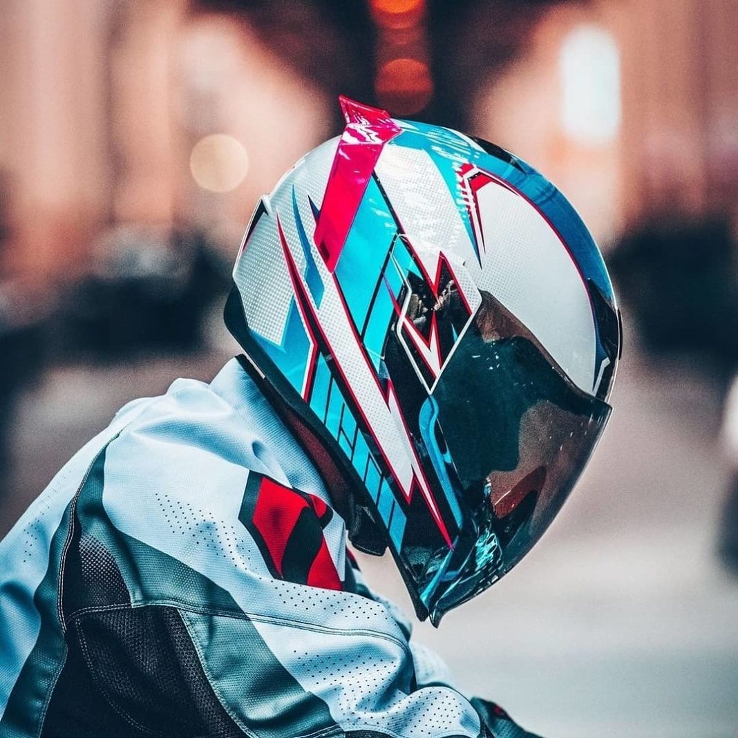 7 Best Full-Face Motorcycle Helmets For 2021/2022! - Bikers Insider