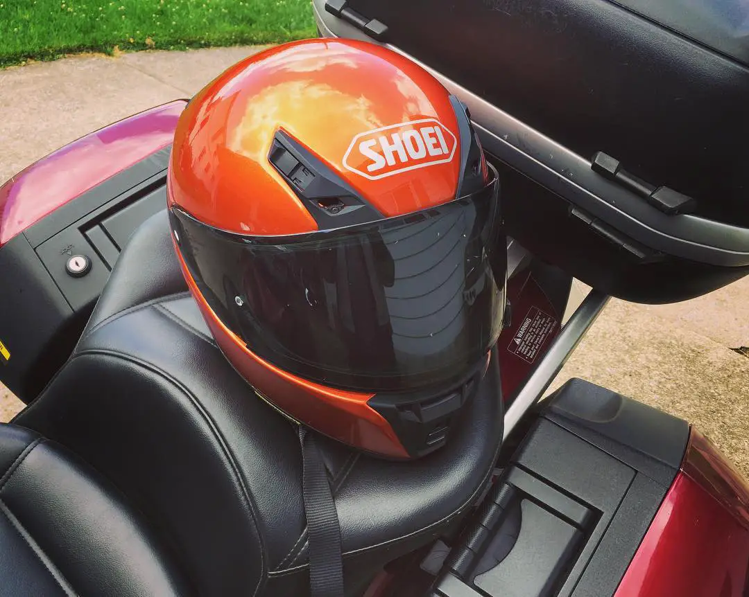 7 Best Full-Face Motorcycle Helmets For 2021/2022! - Bikers Insider